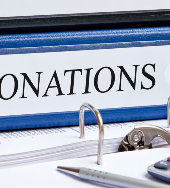 Charitable-Planning-527198497