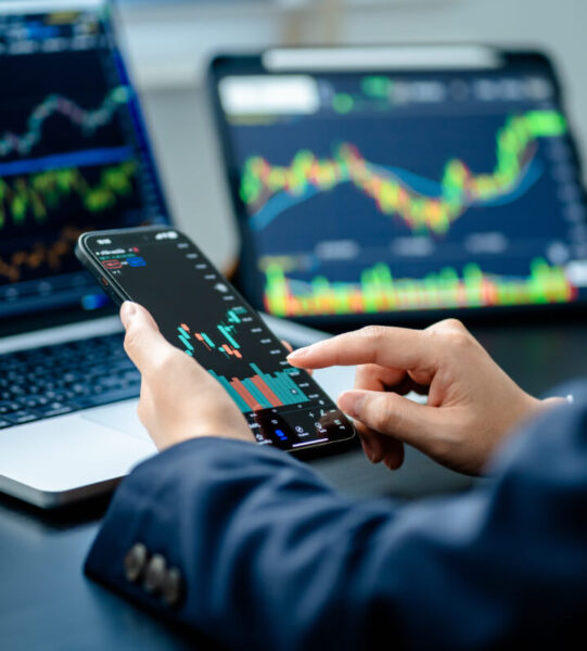 Stock-Option-2399811311